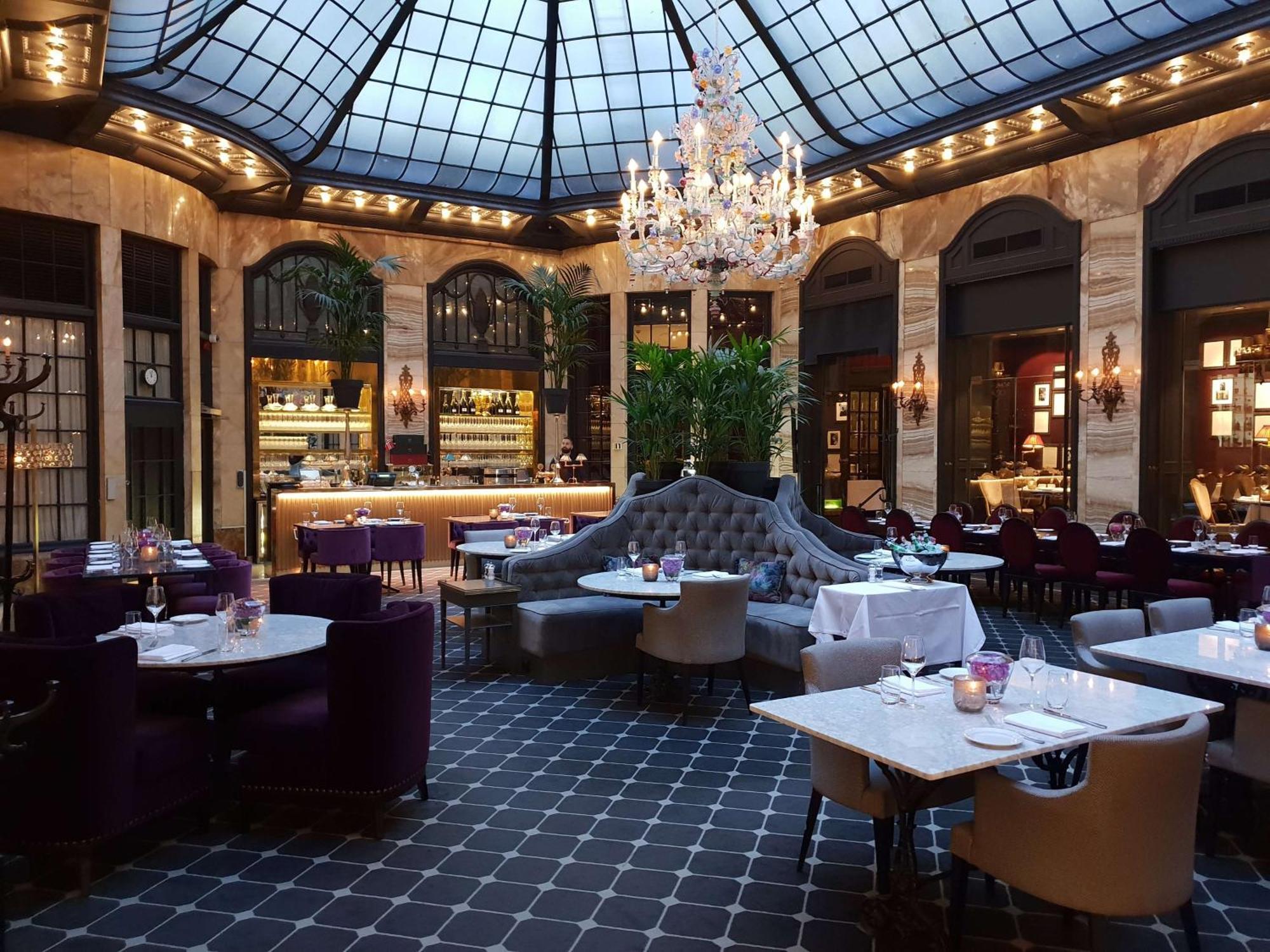 Grand Hotel